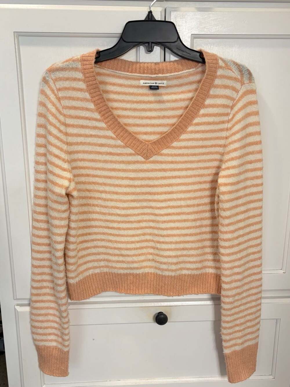 American Eagle Striped V-Neck Long Sleeve Cropped Sweater Peach White Size S
